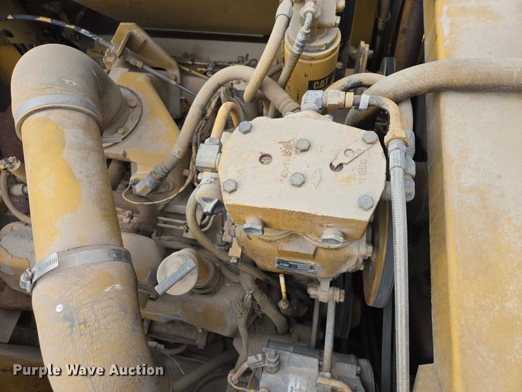 image for item FM7507 1991 Caterpillar 613C elevating scraper