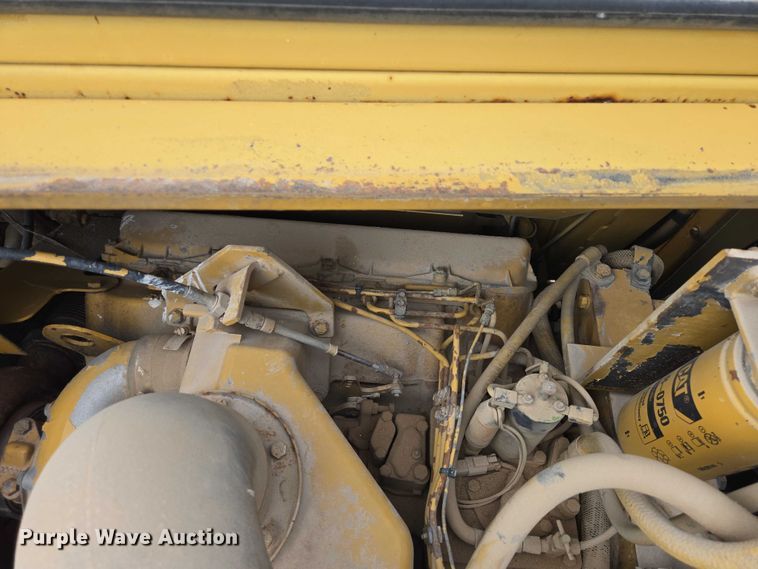 image for item FM7507 1991 Caterpillar 613C elevating scraper