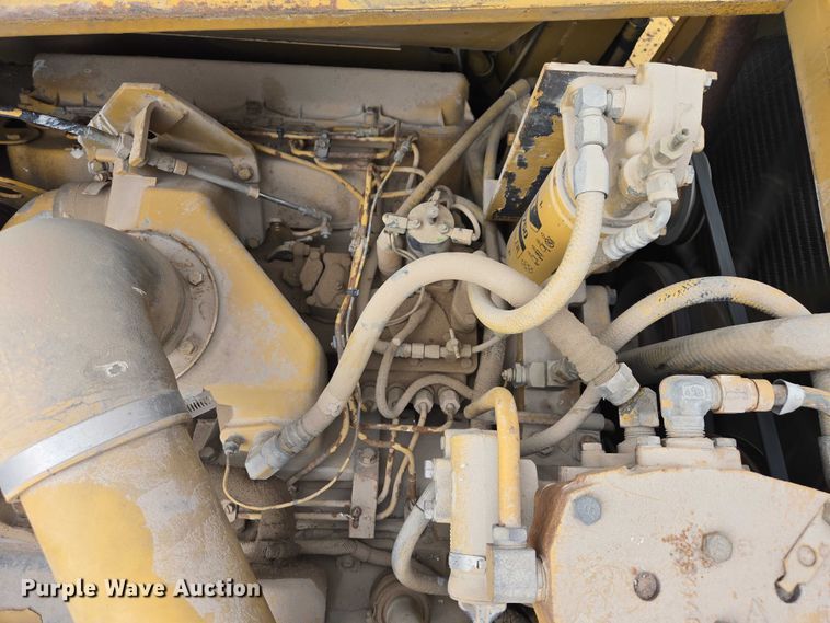 image for item FM7507 1991 Caterpillar 613C elevating scraper