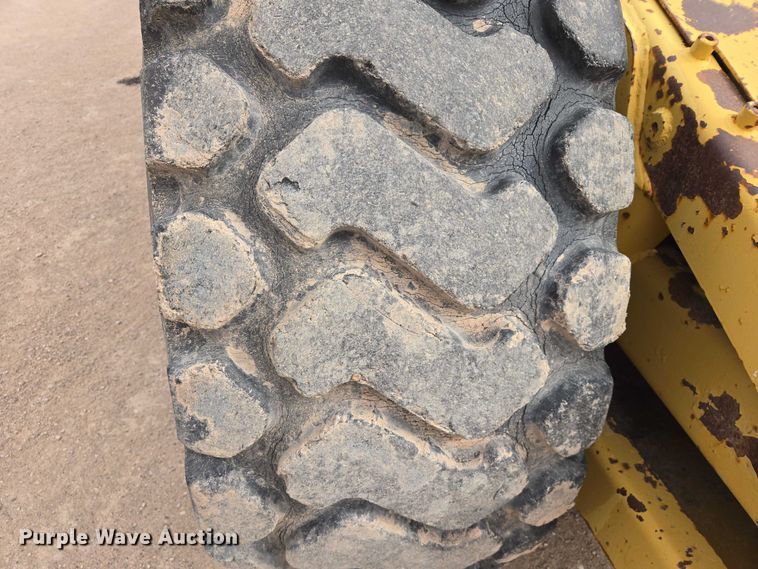 image for item FM7507 1991 Caterpillar 613C elevating scraper