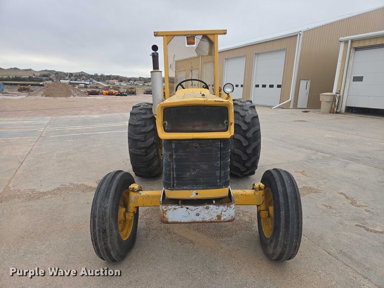image for item FM7508 Massey Ferguson tractor