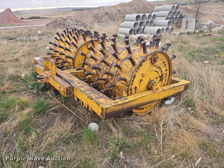 image for item FM7509 Hercules WD224 sheepsfoot roller