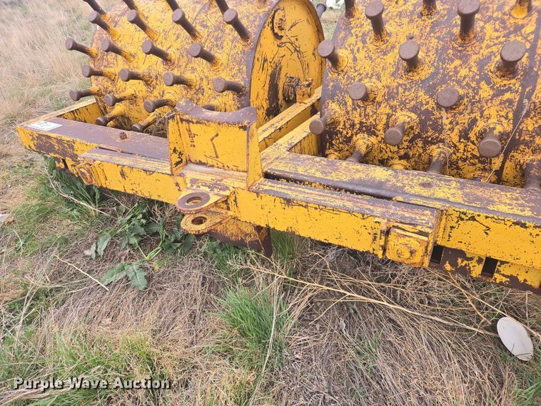 image for item FM7509 Hercules WD224 sheepsfoot roller