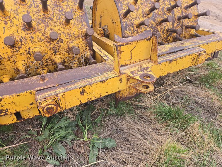 image for item FM7509 Hercules WD224 sheepsfoot roller