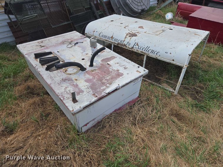 image for item FM7510 Tank