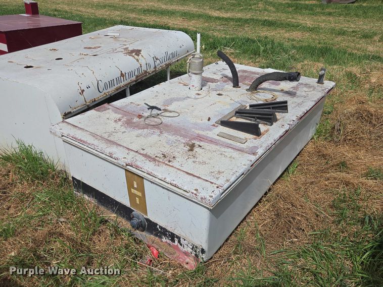 image for item FM7510 Tank