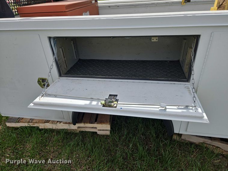 image for item FM7513 Knapheide 6108D54FJ40 utility bed