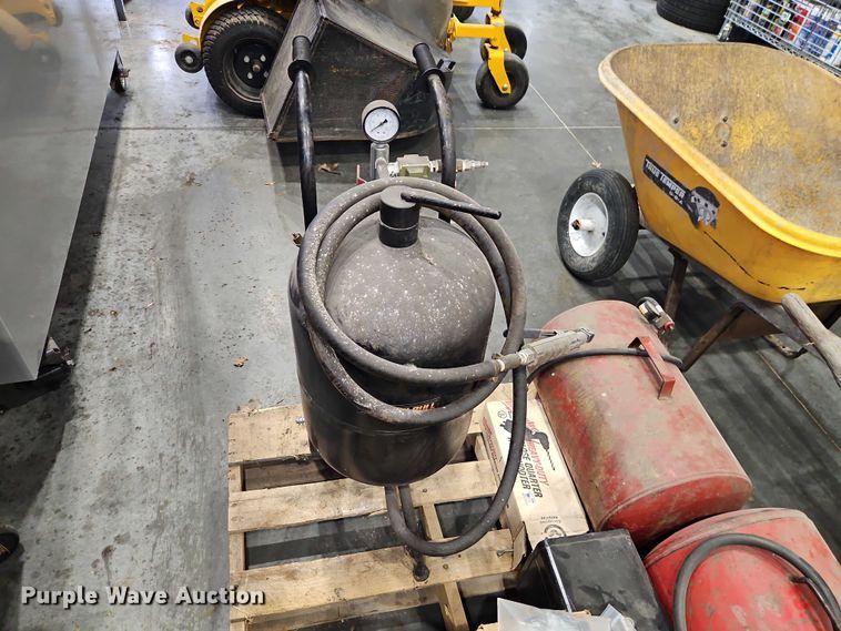 image for item FN5594 Tools