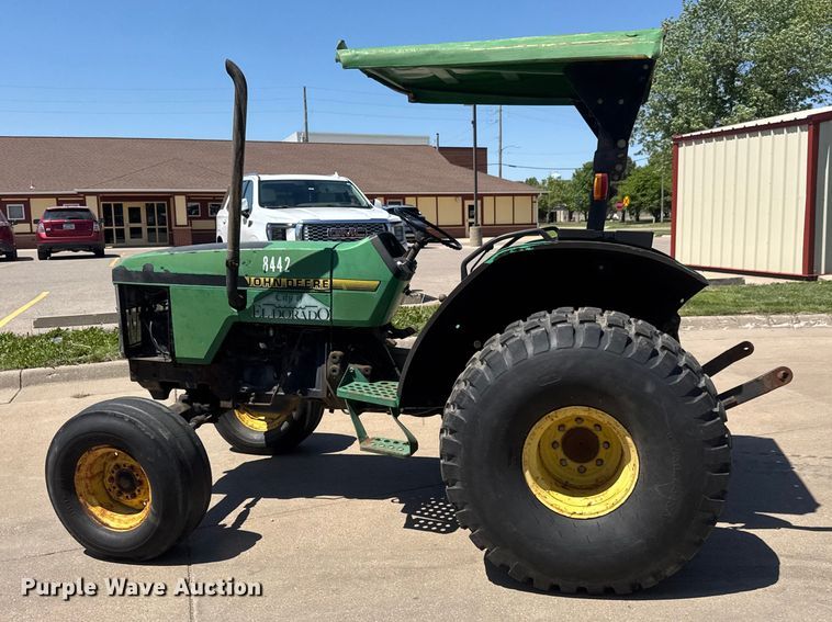 image for item MX9056 1995 John Deere 5300 tractor