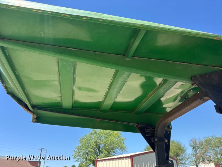image for item MX9056 1995 John Deere 5300 tractor