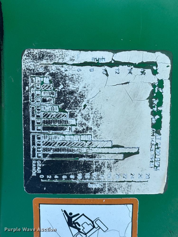 image for item MX9056 1995 John Deere 5300 tractor