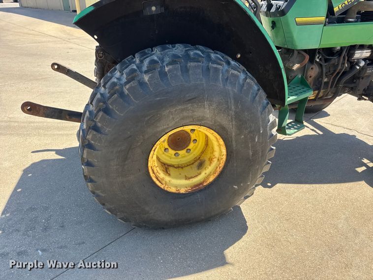image for item MX9056 1995 John Deere 5300 tractor