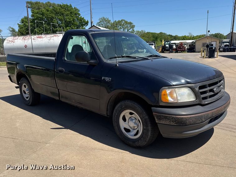 image for item MX9057 2001 Ford F150 pickup truck