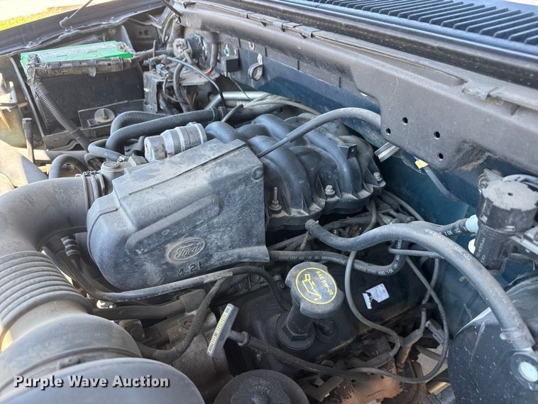 image for item MX9057 2001 Ford F150 pickup truck