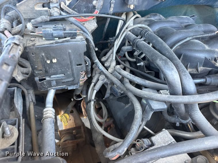 image for item MX9057 2001 Ford F150 pickup truck