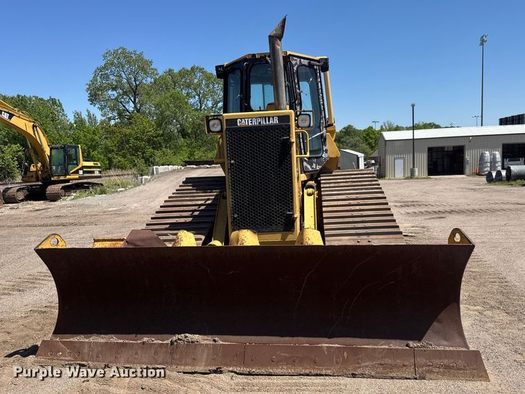 image for item MX9058 1991 Caterpillar D4H LGP dozer
