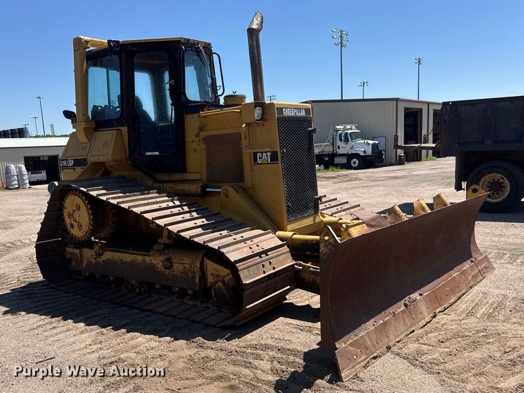 image for item MX9058 1991 Caterpillar D4H LGP dozer