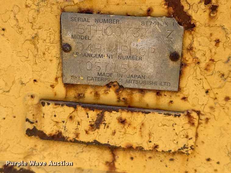 image for item MX9058 1991 Caterpillar D4H LGP dozer