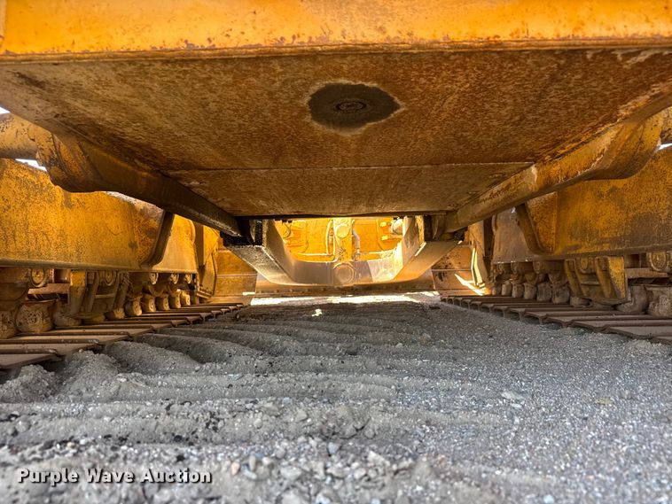 image for item MX9058 1991 Caterpillar D4H LGP dozer