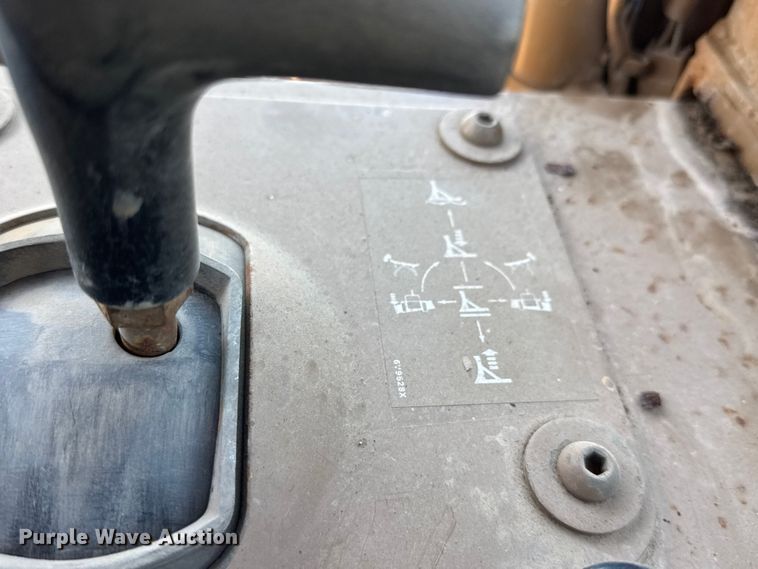 image for item MX9058 1991 Caterpillar D4H LGP dozer