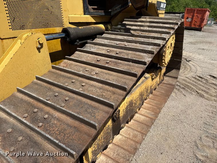 image for item MX9058 1991 Caterpillar D4H LGP dozer