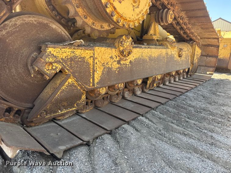 image for item MX9058 1991 Caterpillar D4H LGP dozer