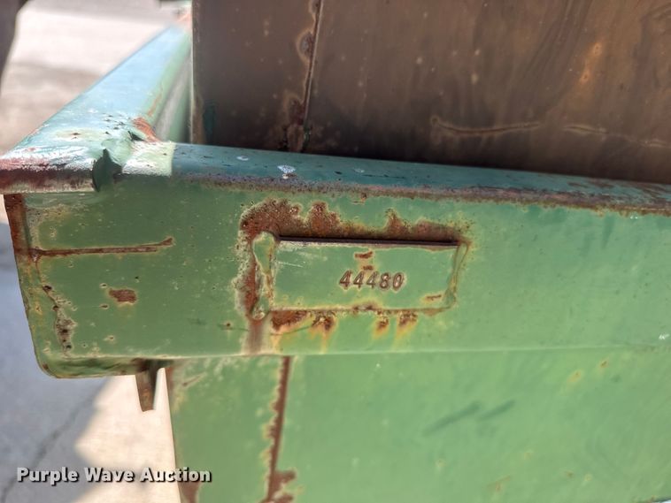 image for item MX9068 (4) dumpsters