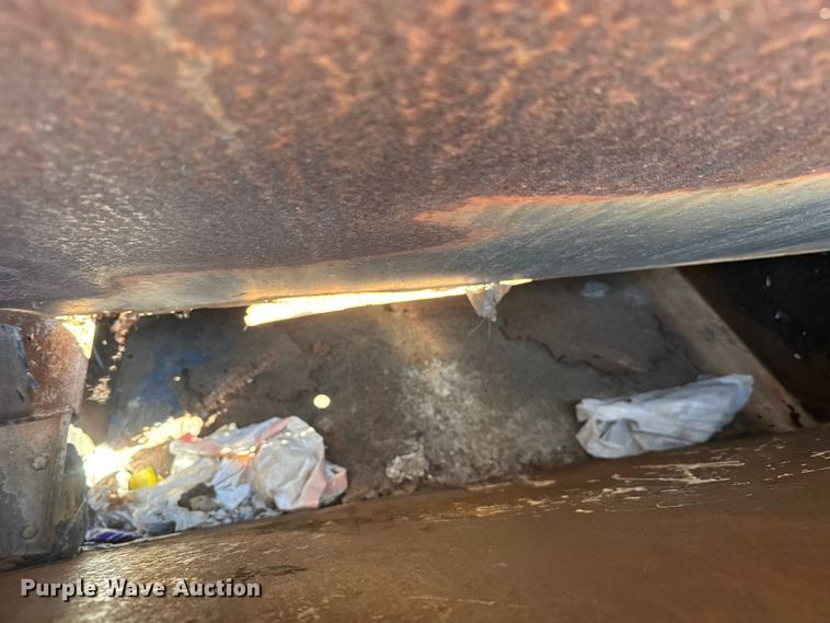image for item MX9069 (4) dumpsters