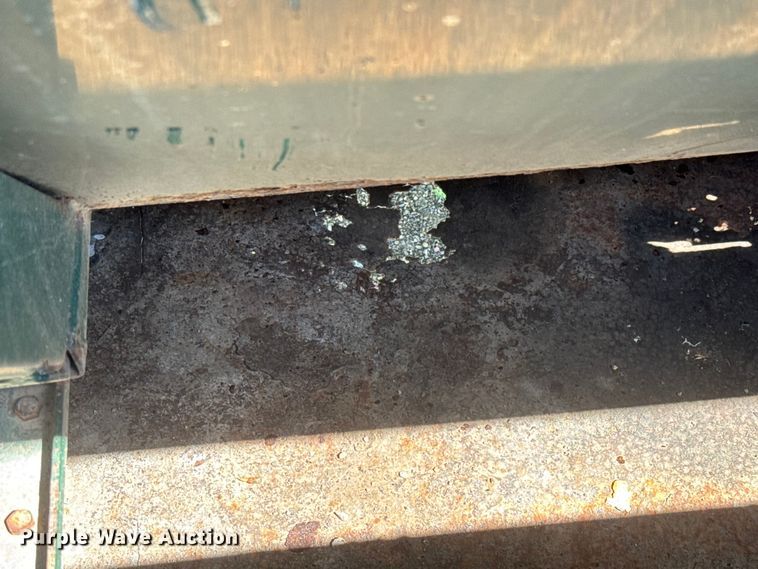 image for item MX9069 (4) dumpsters