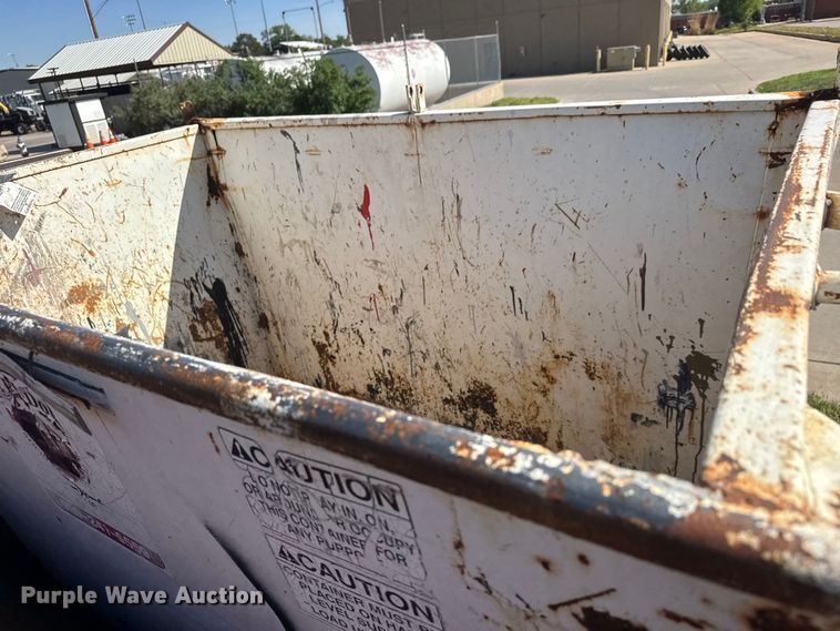 image for item MX9072 (4) dumpsters