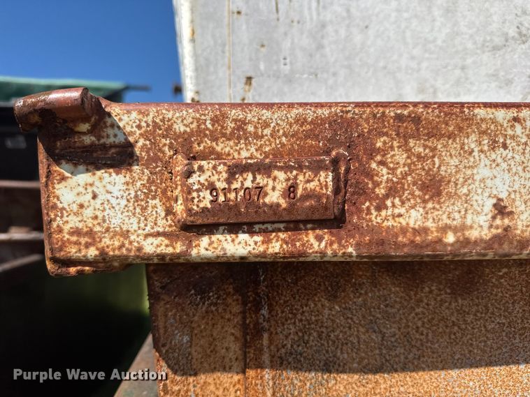 image for item MX9072 (4) dumpsters