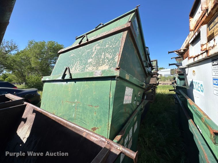 image for item MX9074 (4) dumpsters