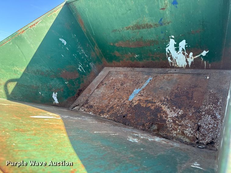 image for item MX9074 (4) dumpsters