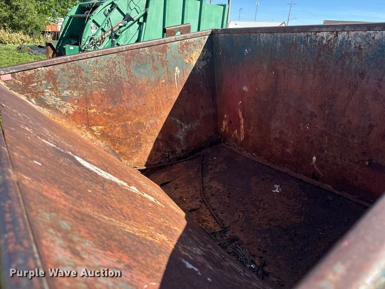 image for item MX9077 (3) dumpsters
