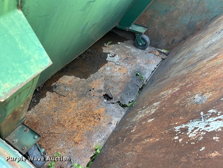 image for item MX9079 (4) dumpsters