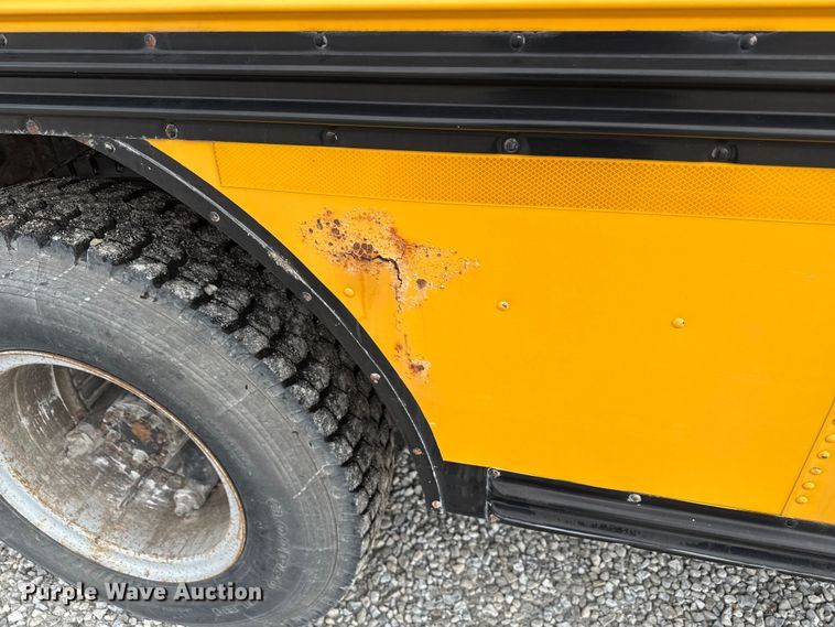 image for item ND9466 1996 Blue Bird B7 school bus