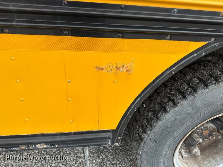 image for item ND9466 1996 Blue Bird B7 school bus