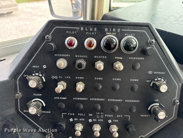 image for item ND9466 1996 Blue Bird B7 school bus