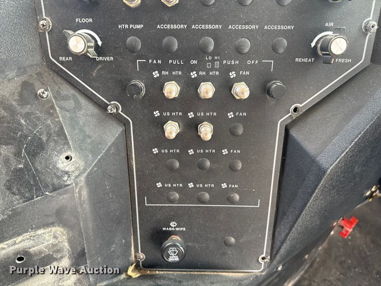 image for item ND9466 1996 Blue Bird B7 school bus