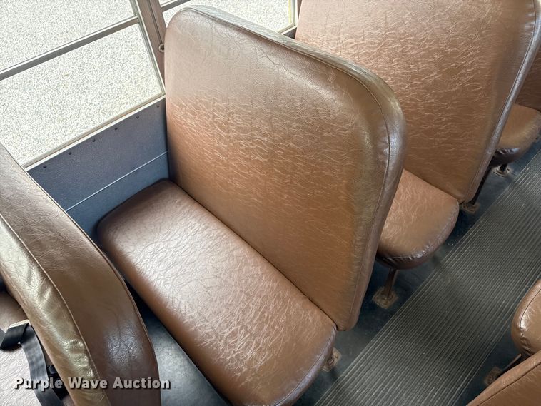 image for item ND9466 1996 Blue Bird B7 school bus