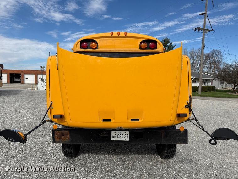 image for item ND9466 1996 Blue Bird B7 school bus