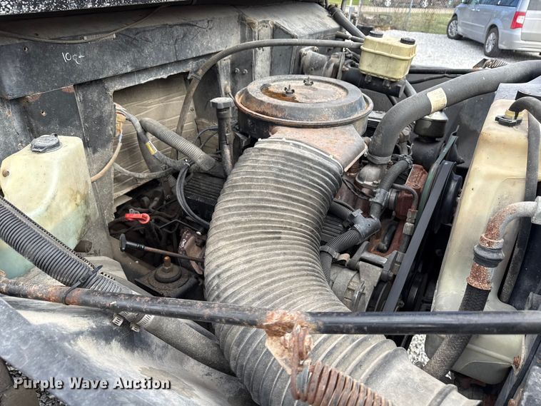 image for item ND9466 1996 Blue Bird B7 school bus