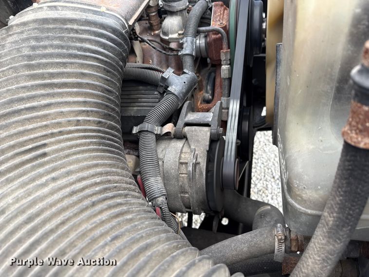 image for item ND9466 1996 Blue Bird B7 school bus