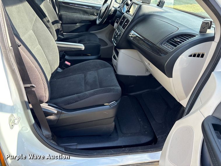 image for item NK9073 2019 Dodge Grand Caravan handicap accessible van