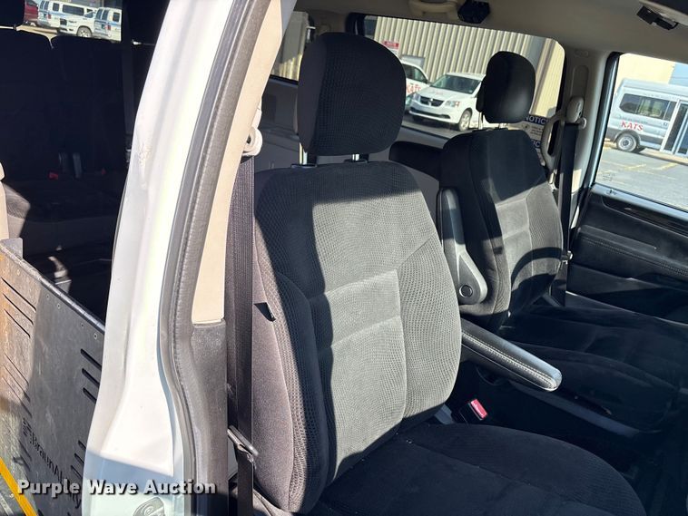 image for item NK9073 2019 Dodge Grand Caravan handicap accessible van