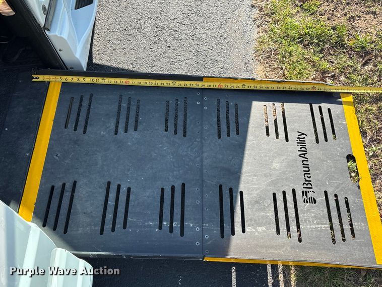 image for item NK9073 2019 Dodge Grand Caravan handicap accessible van