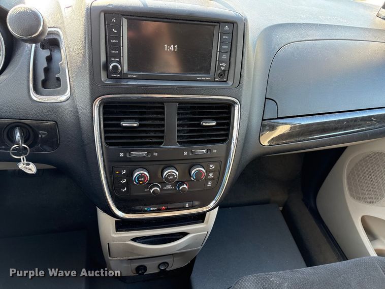 image for item NK9074 2017 Dodge Grand Caravan handicap accessible van