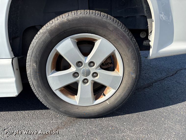 image for item NK9074 2017 Dodge Grand Caravan handicap accessible van