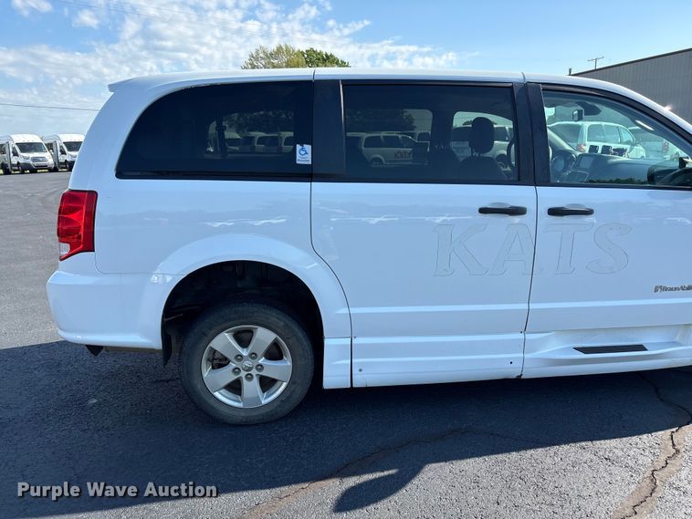 image for item NK9075 2019 Dodge Grand Caravan handicap accessible van