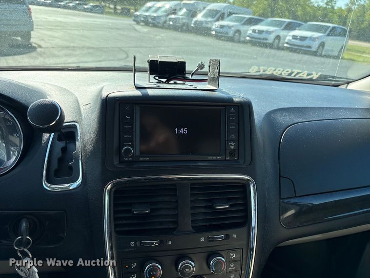 image for item NK9075 2019 Dodge Grand Caravan handicap accessible van